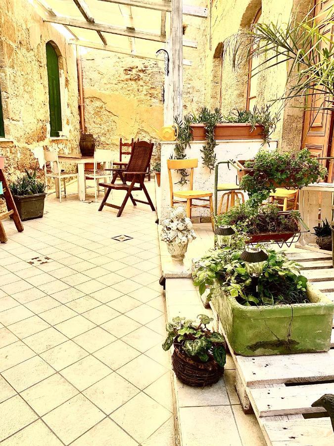 Appartement Il Vecchio Cortile à Agrigente Extérieur photo