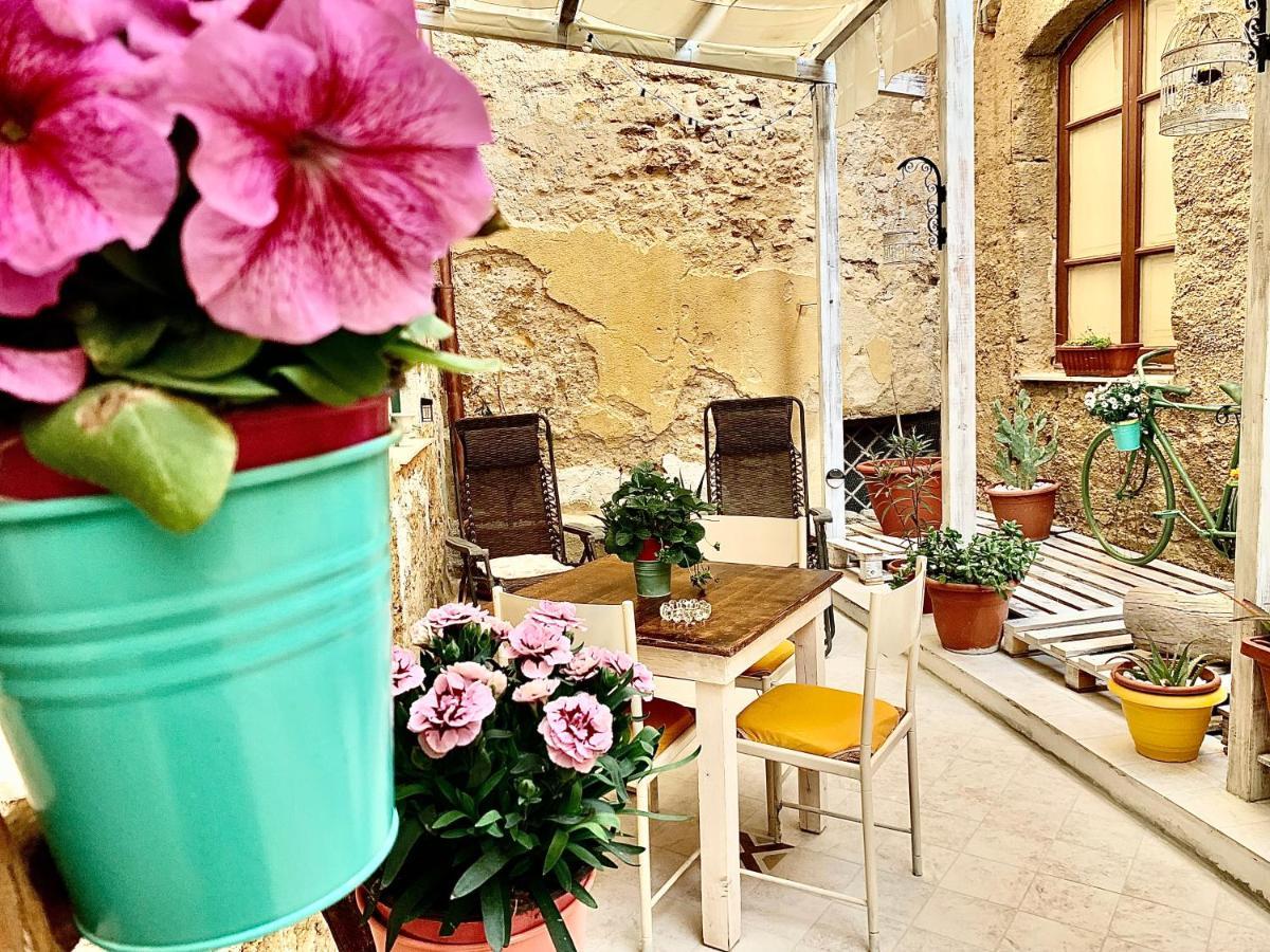 Appartement Il Vecchio Cortile à Agrigente Extérieur photo